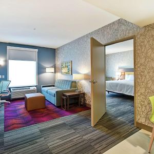 One-Bedroom King Suite